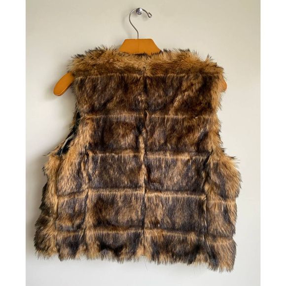 Live a‎ Little Women's  Brown Black Faux Fur Vest  Large - Picture 6 of 7